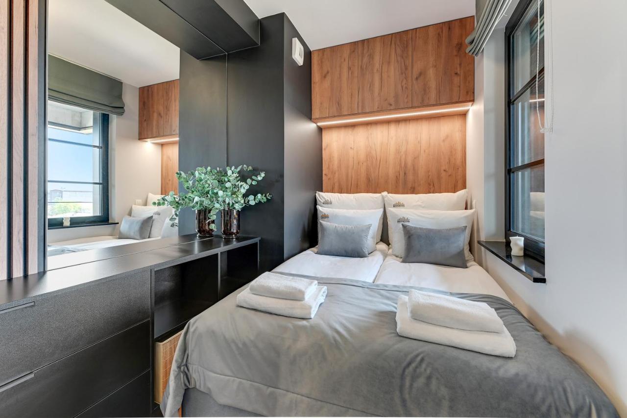 Doki Living & Foodhall By Downtown Apartments Gdańsk Eksteriør billede