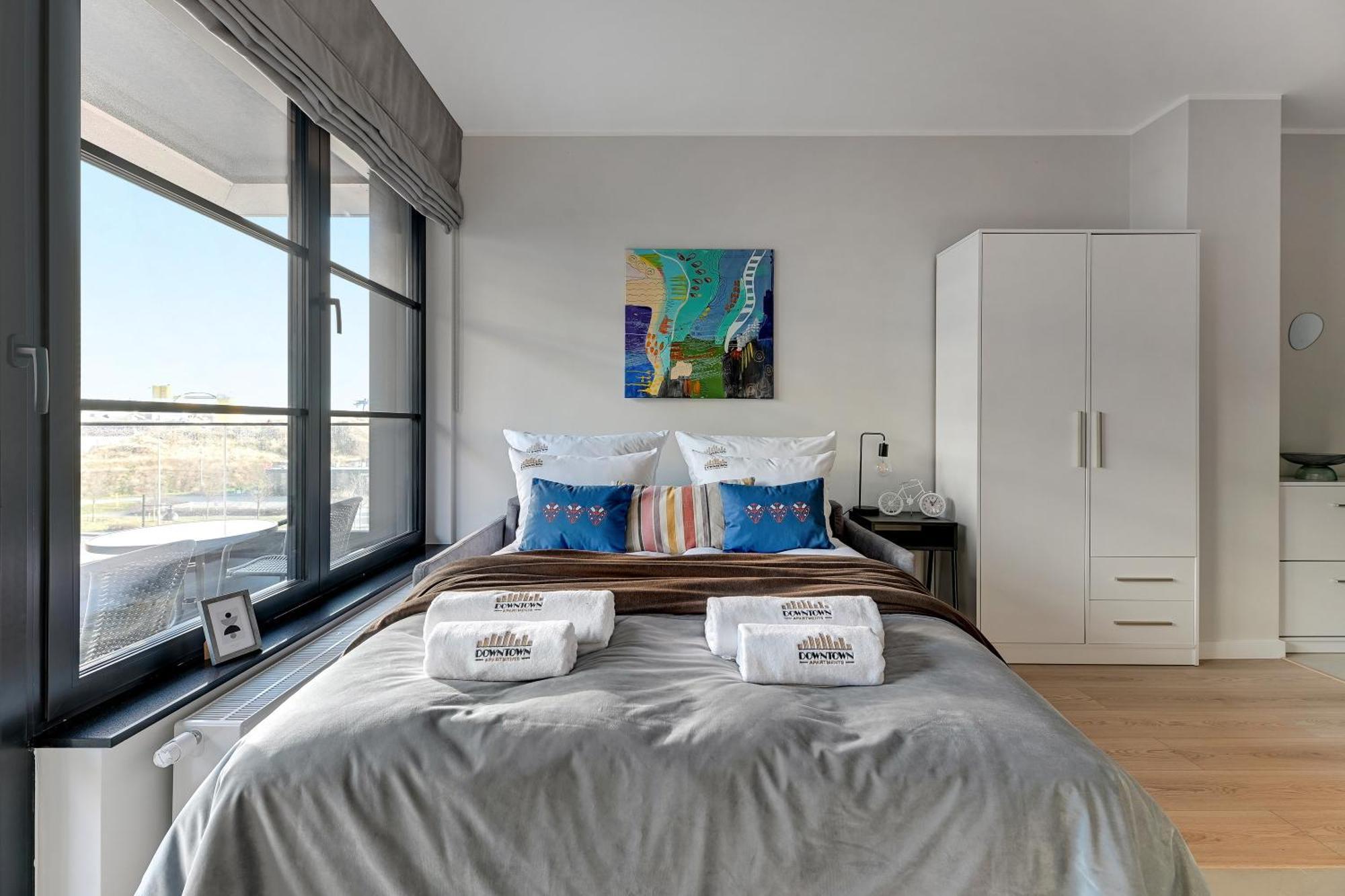 Doki Living & Foodhall By Downtown Apartments Gdańsk Eksteriør billede